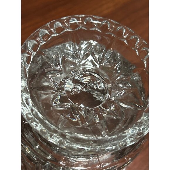 Vintage Avon Crystal Glass Lidded Pedestal Trinket Box With Floral Etching - Picture 5 of 7